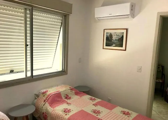 Quintana Flats Apartahotel