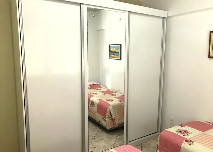 Quintana Flats Apartahotel