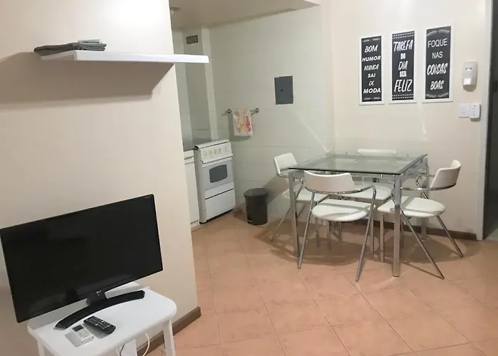 Quintana Flats Apartahotel *